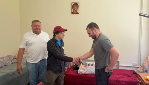 Голлівудський актор Джессі Айзенберг відвідав оздоровчий заклад Державної прикордонної служби