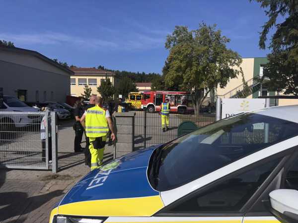 У Німеччині юнак скоїв убивство у навчальному закладі, серед постраждалих – школярка 5
