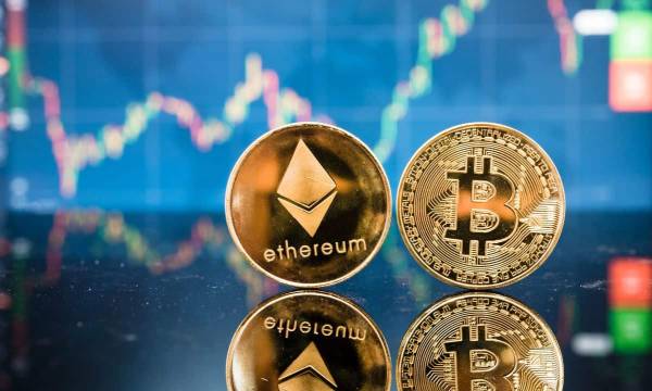 Bitcoin тримається міцно, Ефіріум залучає інвестиції: аналіз позицій на крипторинку