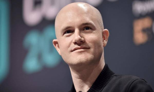 Невдача CLARITY Act може стати перевагою для Coinbase