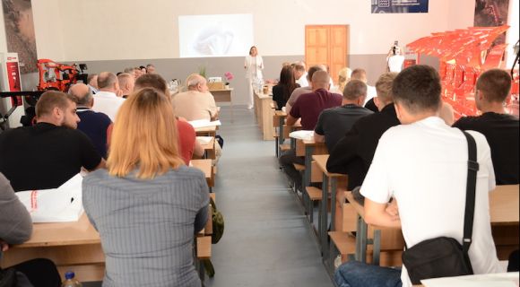 Maschio Gaspardo інвестує в агроінженерну освіту: відкрита нова навчальна лабораторія для студентів 5 Maschio Gaspardo інвестує в агроінженерну освіту: відкрита нова навчальна лабораторія для студентів 5
